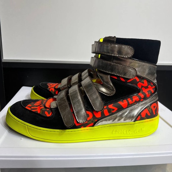 LOUIS VUITTON Stephen Spouse Graffiti Orange High-Top Sneakers US size 10 - Picture 4 of 12